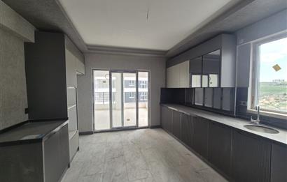 YEŞİLBAYIR ÇANKAYA EVLERİ SATILIK 3+1 FIRSAT DAİRE