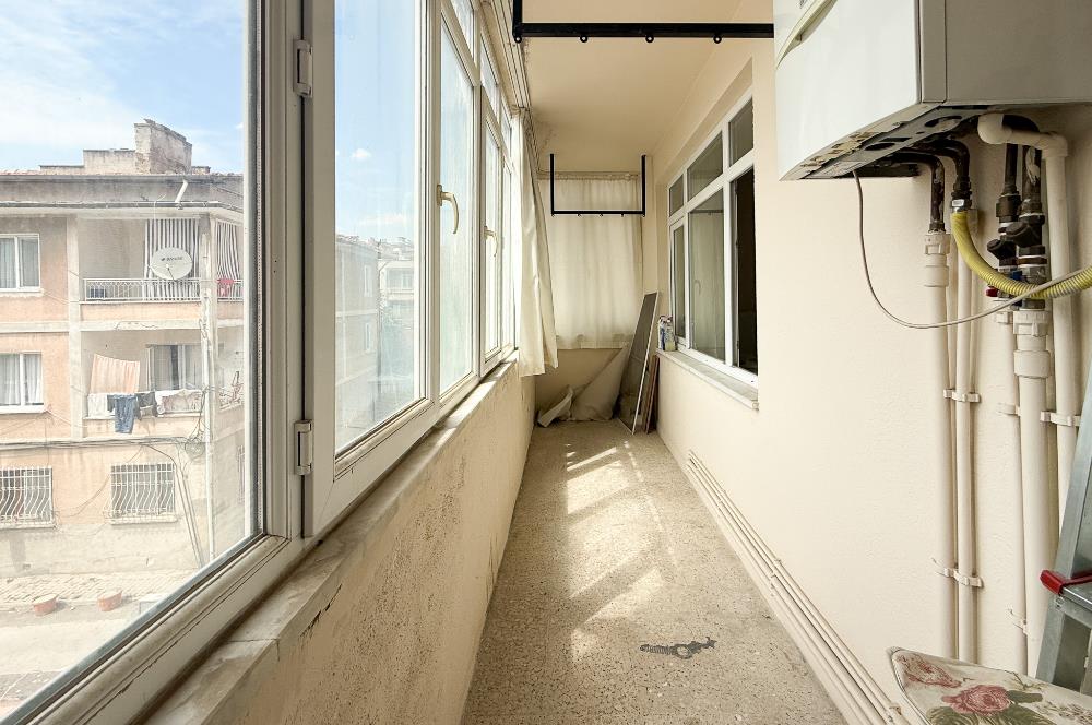 CENTURY 21 BAL GAYRİMENKUL'DEN DEVLET HASTANESİ VE ŞEHİR MERKEZİNE OLDUKÇA YAKIN İÇİ TAMAMEN YENİLENMİŞ,  KAPALI MUTFAKLI  ÇİFT LAVABO ÇİFT BALKONLU GENİŞ FERAH 2+1 