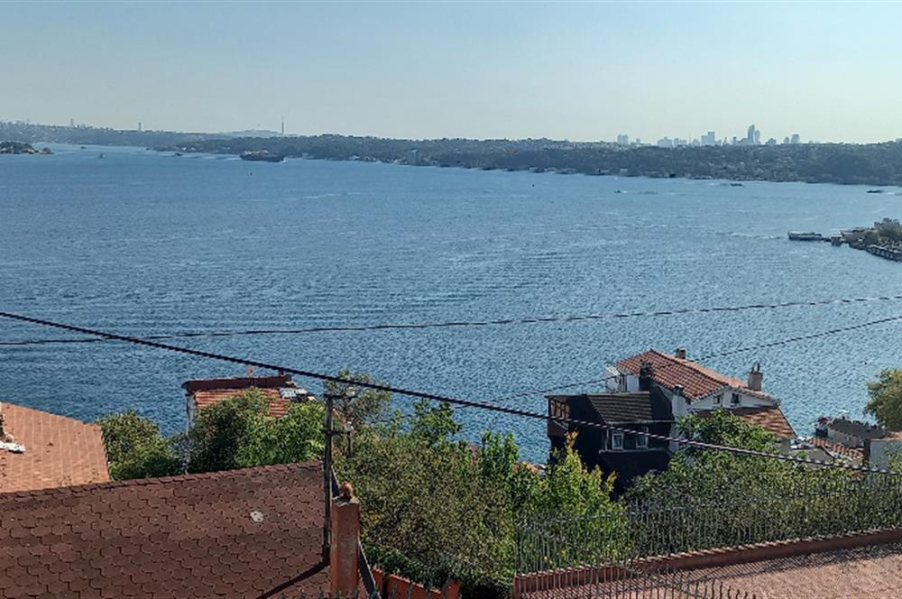 SARIYER YENİMAHALLEDE BOĞAZ MANZARALI MÜSTAKİL 4+2 BAHÇELİ EV