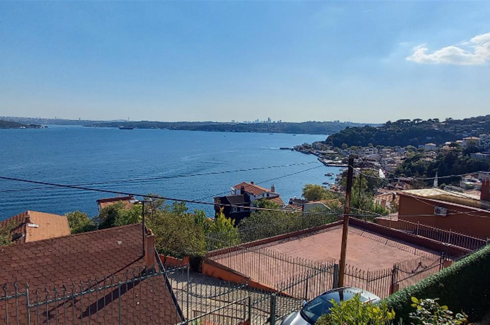 SARIYER YENİMAHALLEDE BOĞAZ MANZARALI MÜSTAKİL 4+2 BAHÇELİ EV