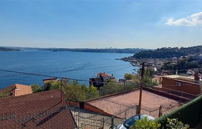 SARIYER YENİMAHALLEDE BOĞAZ MANZARALI MÜSTAKİL 4+2 BAHÇELİ EV