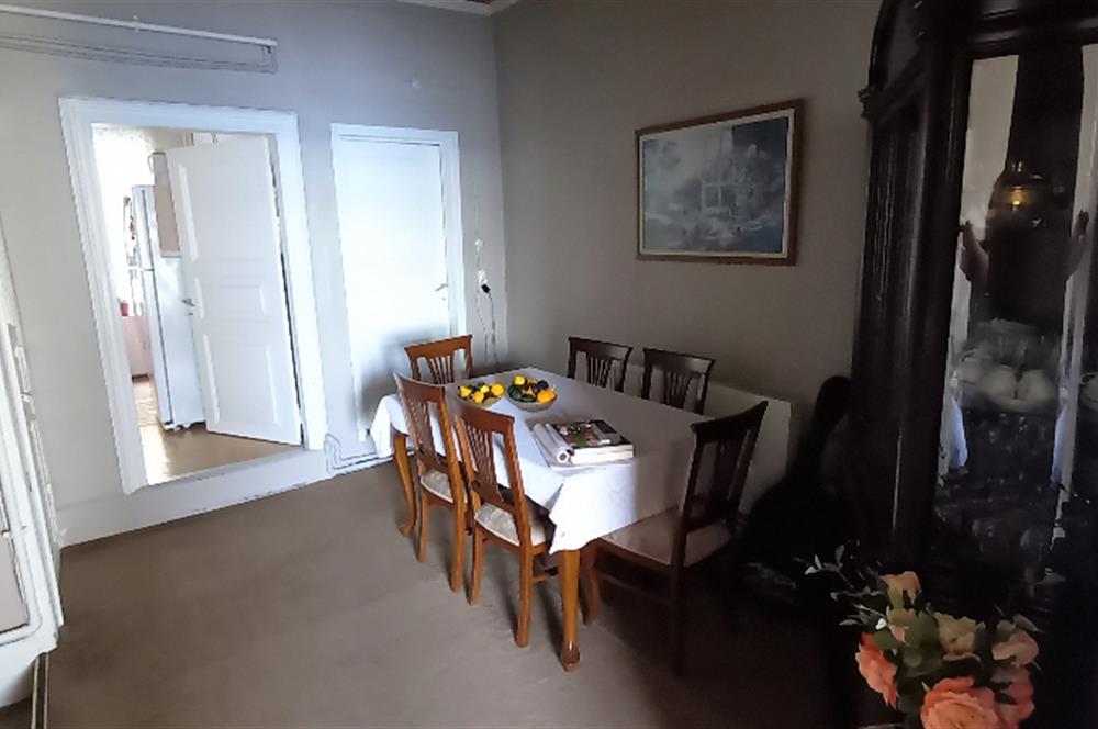 SARIYER YENİMAHALLEDE BOĞAZ MANZARALI MÜSTAKİL 4+2 BAHÇELİ EV