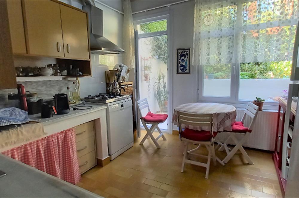 SARIYER YENİMAHALLEDE BOĞAZ MANZARALI MÜSTAKİL 4+2 BAHÇELİ EV