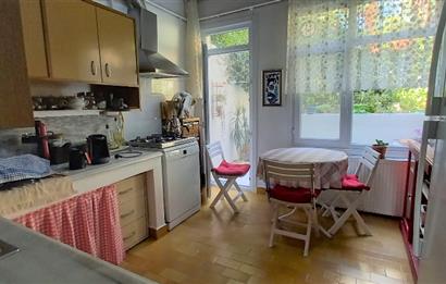 SARIYER YENİMAHALLEDE BOĞAZ MANZARALI MÜSTAKİL 4+2 BAHÇELİ EV