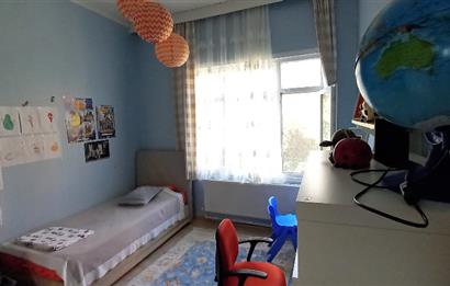 SARIYER YENİMAHALLEDE BOĞAZ MANZARALI MÜSTAKİL 4+2 BAHÇELİ EV