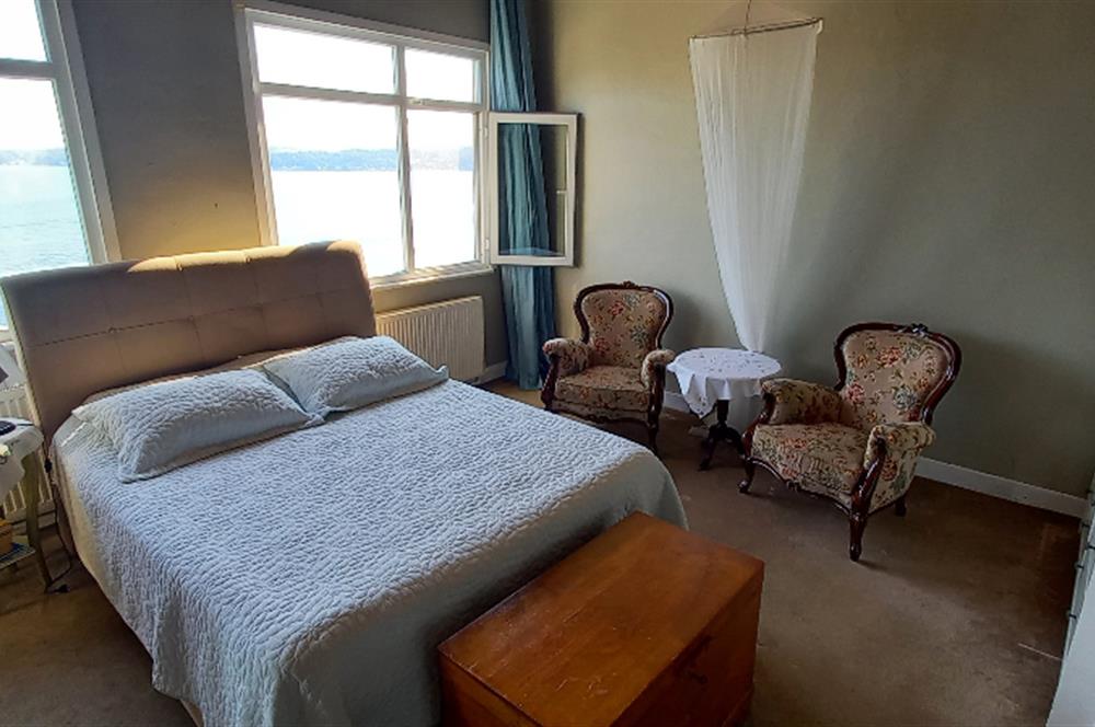 SARIYER YENİMAHALLEDE BOĞAZ MANZARALI MÜSTAKİL 4+2 BAHÇELİ EV