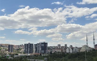 YEŞİLBAYIR ÇANKAYA EVLERİ SATILIK 3+1 FIRSAT DAİRE