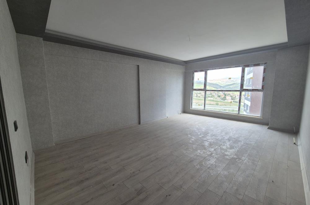 YEŞİLBAYIR ÇANKAYA EVLERİ SATILIK 3+1 FIRSAT DAİRE