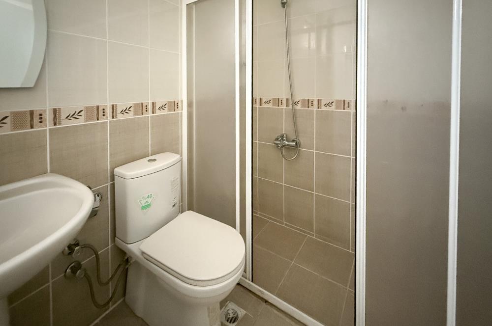 CENTURY 21 BAL GAYRİMENKUL'DEN DEVLET HASTANESİ VE ŞEHİR MERKEZİNE OLDUKÇA YAKIN İÇİ TAMAMEN YENİLENMİŞ,  KAPALI MUTFAKLI  ÇİFT LAVABO ÇİFT BALKONLU GENİŞ FERAH 2+1 