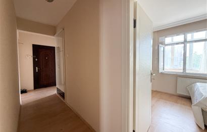 CENTURY 21 BAL GAYRİMENKUL'DEN DEVLET HASTANESİ VE ŞEHİR MERKEZİNE OLDUKÇA YAKIN İÇİ TAMAMEN YENİLENMİŞ,  KAPALI MUTFAKLI  ÇİFT LAVABO ÇİFT BALKONLU GENİŞ FERAH 2+1 