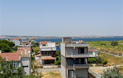 ÇANAKKALE LAPSEKİ'DE KÖPRÜ MANZARALI SATILIK DUBLEX3+1