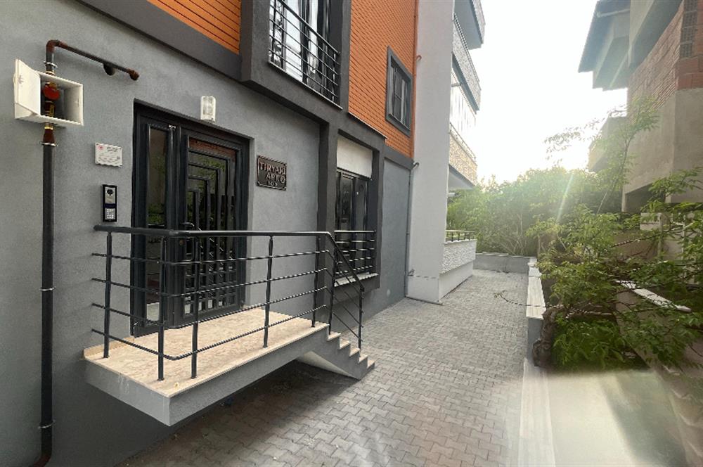 CENTURY 21 BAL'DAN  HASAN BASRİ CANTAY MAHALLESİNDE 2+1 SATILIK DAİRE