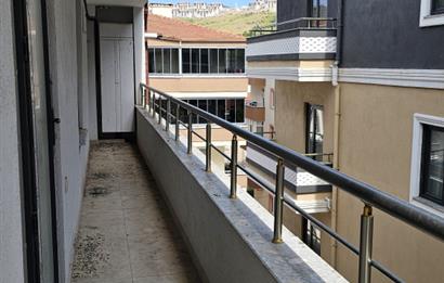 C21 LOCA' dan SATILIK SIFIR 3+1 DUBLEX DAİRE 124 m2