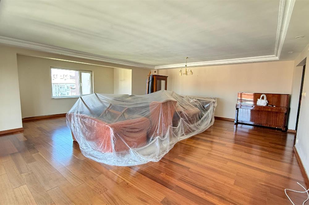 SARIYER ACARLAR DA DENİZ VE DOĞA MANZARALI ÖNÜ AÇIK SATILK DAİRE
