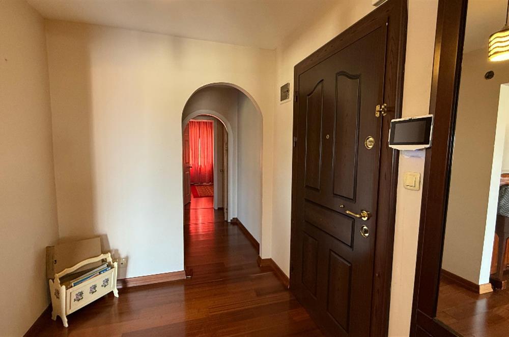 SARIYER ACARLAR DA DENİZ VE DOĞA MANZARALI ÖNÜ AÇIK SATILK DAİRE