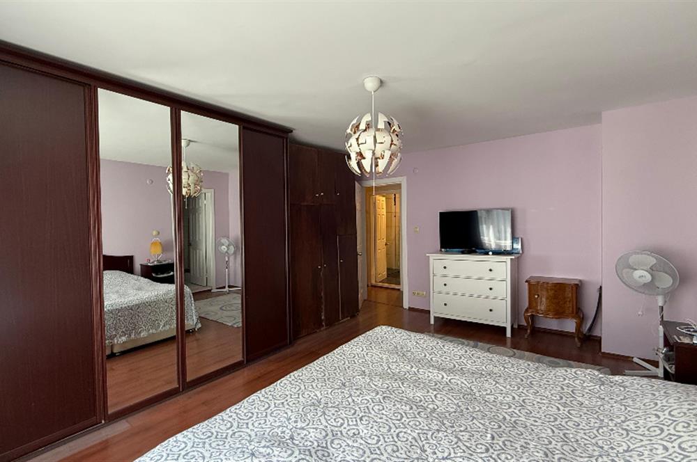 SARIYER ACARLAR DA DENİZ VE DOĞA MANZARALI ÖNÜ AÇIK SATILK DAİRE