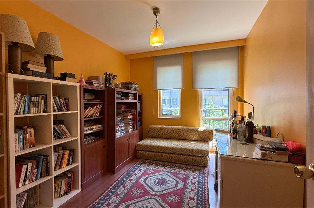 SARIYER ACARLAR DA DENİZ VE DOĞA MANZARALI ÖNÜ AÇIK SATILK DAİRE