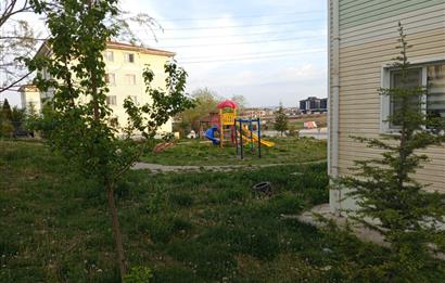 YAŞAM KENTDE SATILIK EŞYALI 1+1