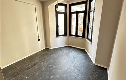 YENİ TADİLATLI AIRBNB İÇİN UYGUN 5 KATLI SATILIK BİNA