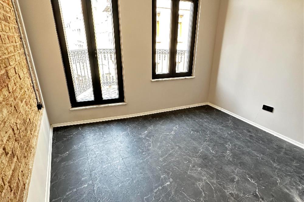 YENİ TADİLATLI AIRBNB İÇİN UYGUN 5 KATLI SATILIK BİNA