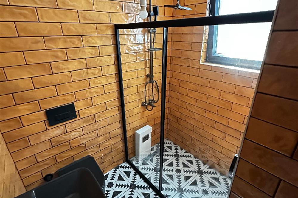 YENİ TADİLATLI AIRBNB İÇİN UYGUN 5 KATLI SATILIK BİNA