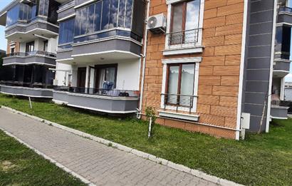 SAKARYA TEPEKUM YENİ STADA YAKIN 3+1 SATILIK SİTE İÇİNDE DAİRE