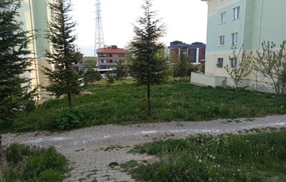 YAŞAM KENTDE SATILIK EŞYALI 1+1