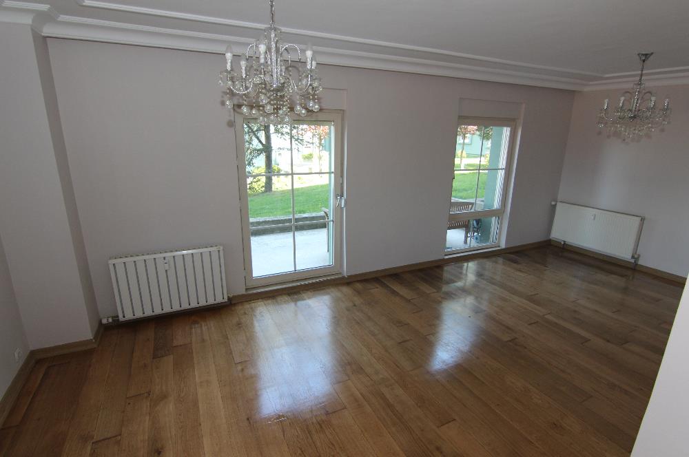 Zekeriyaköy YONCA EVLERİNDE Satılık KÖŞE BAHÇE DUBLEKS Daire