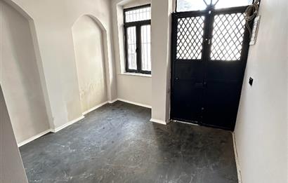YENİ TADİLATLI AIRBNB İÇİN UYGUN 5 KATLI SATILIK BİNA