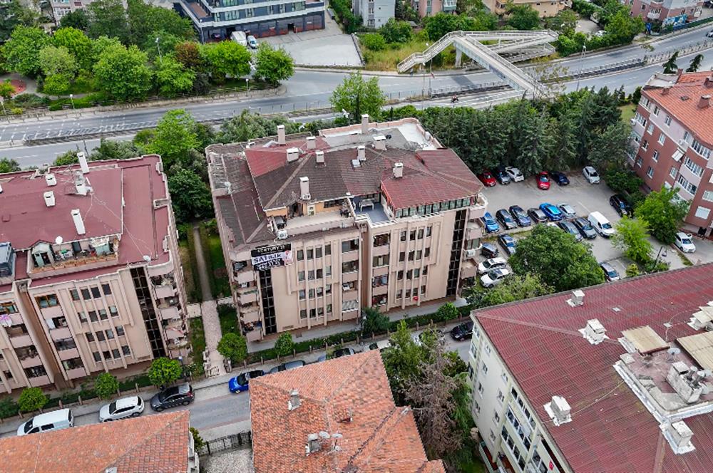 İDEALTEPE'DE SAHİLE YAKIN 5+1 DUBLEKS