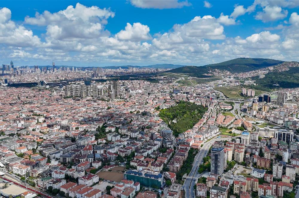 İDEALTEPE'DE SAHİLE YAKIN 5+1 DUBLEKS