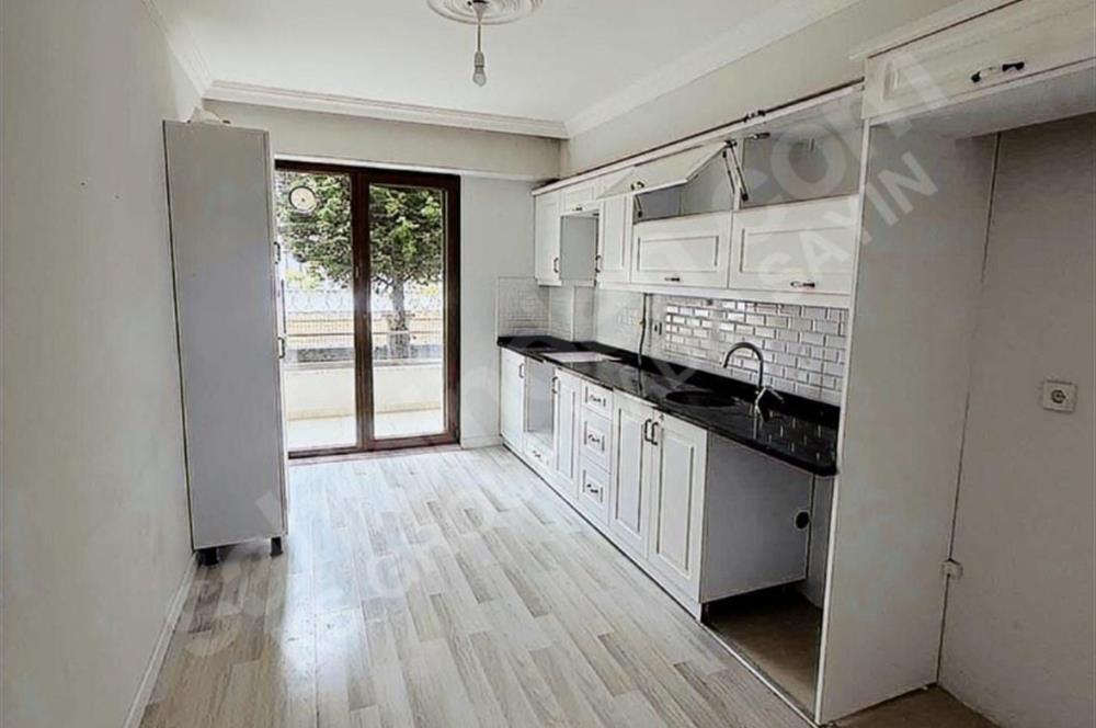 SAKARYA TEPEKUM YENİ STADA YAKIN 3+1 SATILIK SİTE İÇİNDE DAİRE