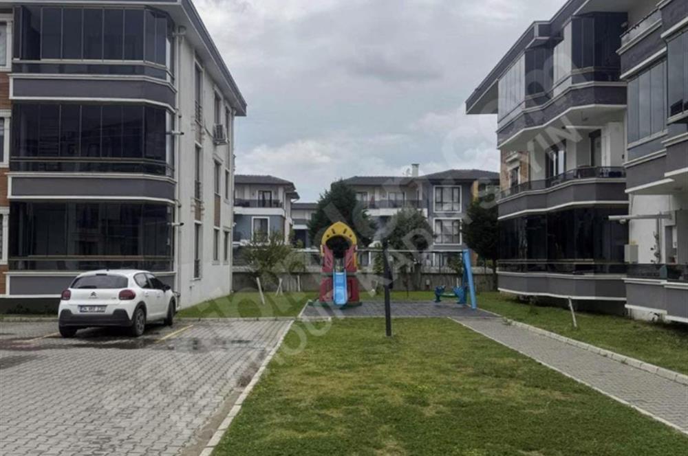 SAKARYA TEPEKUM YENİ STADA YAKIN 3+1 SATILIK SİTE İÇİNDE DAİRE