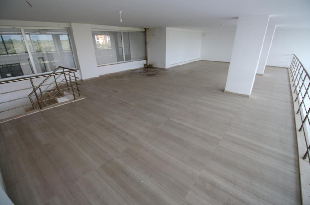 C21 MY MADRA EDREMİTTE 353 M2 AVM YANINDA KİRALIK 3 KATLI DÜKKAN