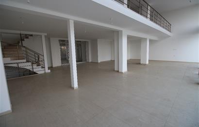 C21 MY MADRA EDREMİTTE 353 M2 AVM YANINDA KİRALIK 3 KATLI DÜKKAN