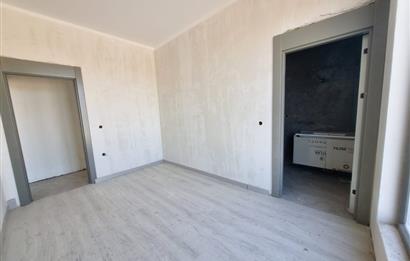 GÖLBAŞI'NDA SİTE İÇERİSİNDE SATILIK 5+1 SIFIR VİLLA