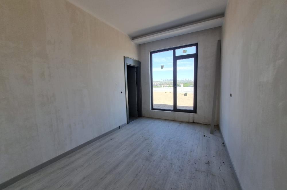 GÖLBAŞI'NDA SİTE İÇERİSİNDE SATILIK 5+1 SIFIR VİLLA