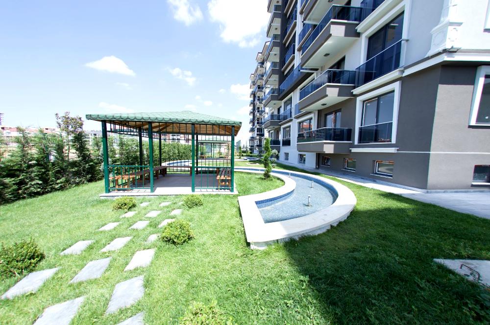 CENTURY 21 AFYONKARAHİSAR/SELÇUKLU BATI PARK TA TEMİZ 3+1 DAİRE