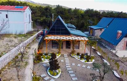 Bornova Yakaköy'de Satılık Loft Taş Ev