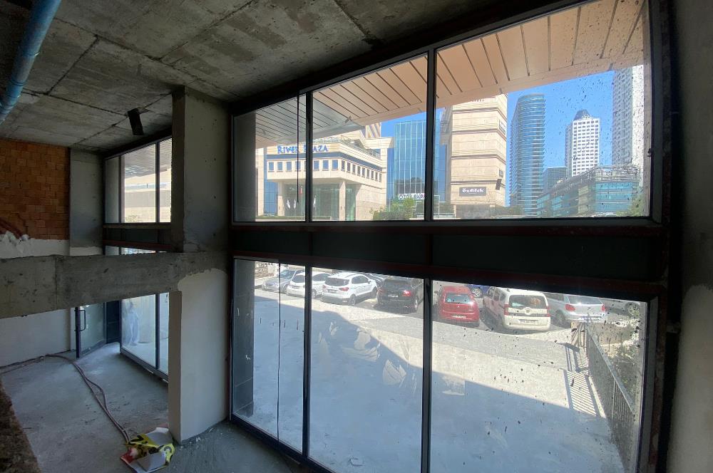 Kanyon ve Özdilek Avm'ye Komşu Cadde Üzeri Kiralık Dükkan