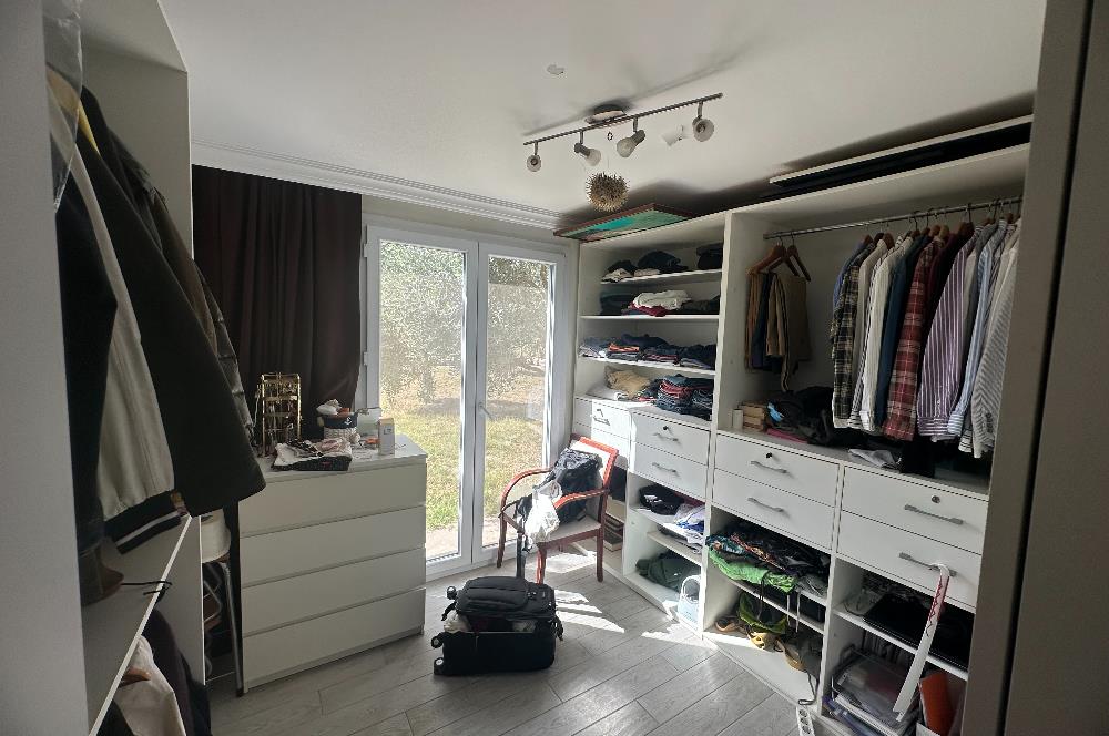 Bodrum Mumcular 2250 m² Arsa İçerisinde Satılık Çiftlik Ev