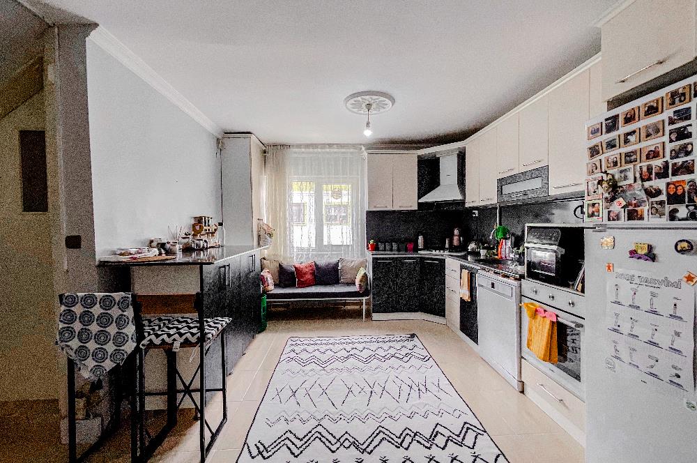 C21 LOCA'DAN BAHÇELİEVLER'DE GENİŞ DUBLEX 2+1 DAİRE