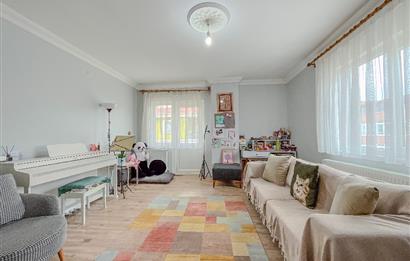 C21 LOCA'DAN BAHÇELİEVLER'DE GENİŞ DUBLEX 2+1 DAİRE