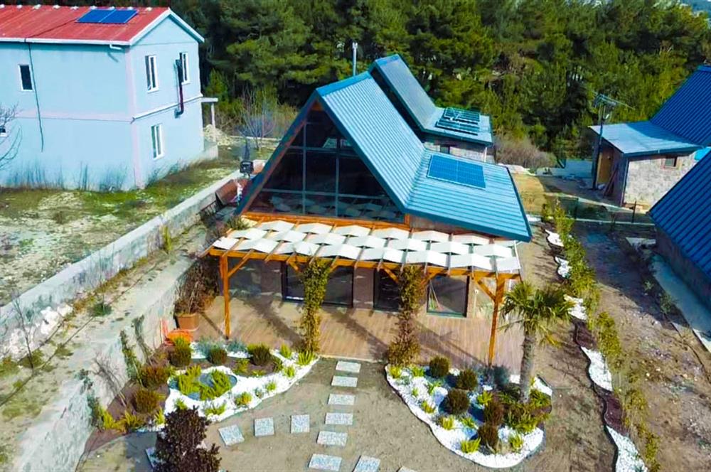 Bornova Yakaköy'de Satılık Loft Taş Ev