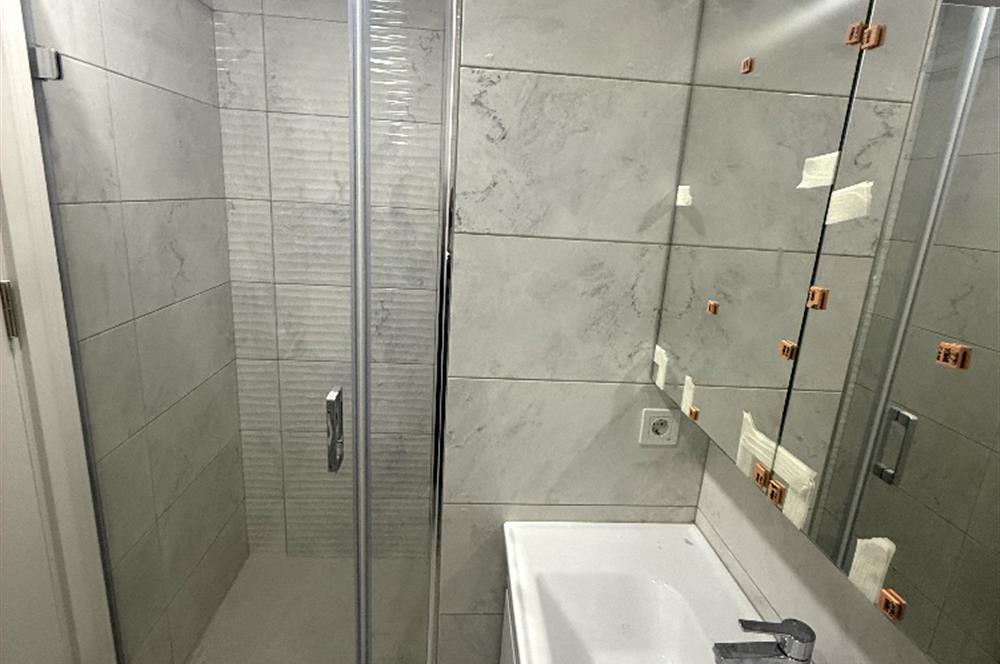 BAĞDAT CADDESİ 5 DK,TEPEGÖZ SOKAK,3+1,BALKONLU,KİRALIK