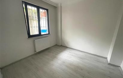 ÜNALANDA METRO VE METROBÜSE YAKIN 1+1 KİRALIK DAİRE