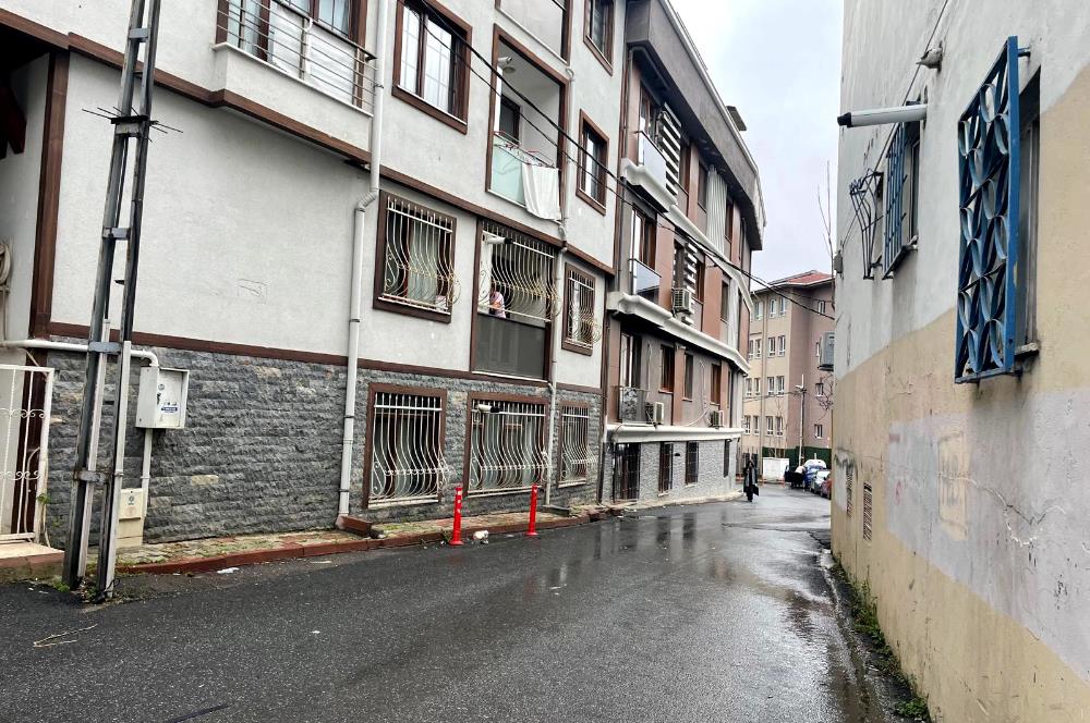 ÜNALAN EMAAR AVM YAKINI 2+1 GENÇ BİNADA SATILIK DAİRE
