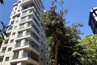 BAĞDAT CADDESİ 5 DK,TEPEGÖZ SOKAK,3+1,BALKONLU,KİRALIK