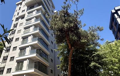 BAĞDAT CADDESİ 5 DK,TEPEGÖZ SOKAK,3+1,BALKONLU,KİRALIK