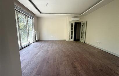 BAĞDAT CADDESİ 5 DK,TEPEGÖZ SOKAK,3+1,BALKONLU,KİRALIK